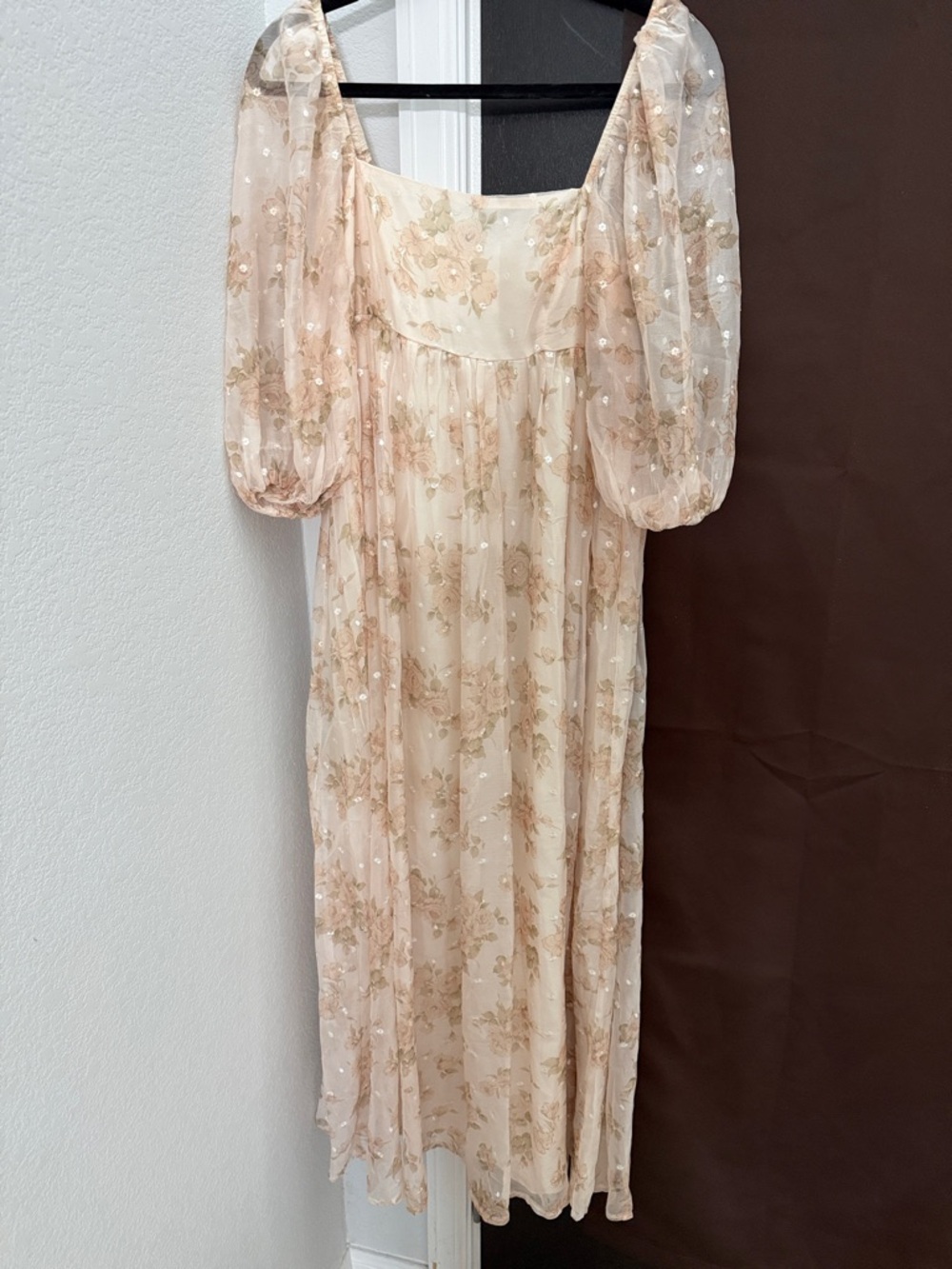 Romantic Puff-Sleeve Maxi Dress in Blush Cream maternity shoot